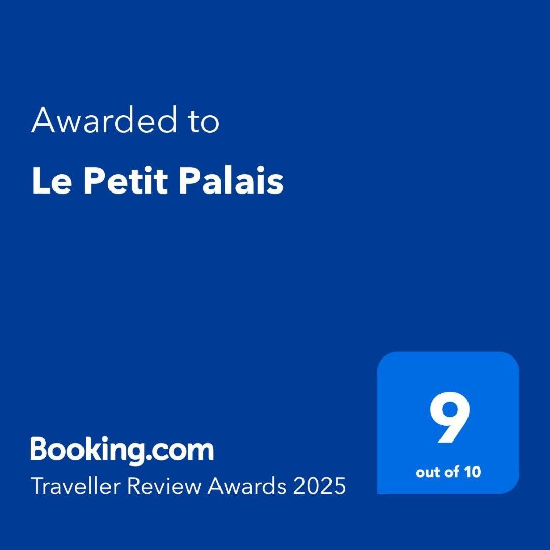 Le Petit Palais Apartment Escarrilla Exterior foto